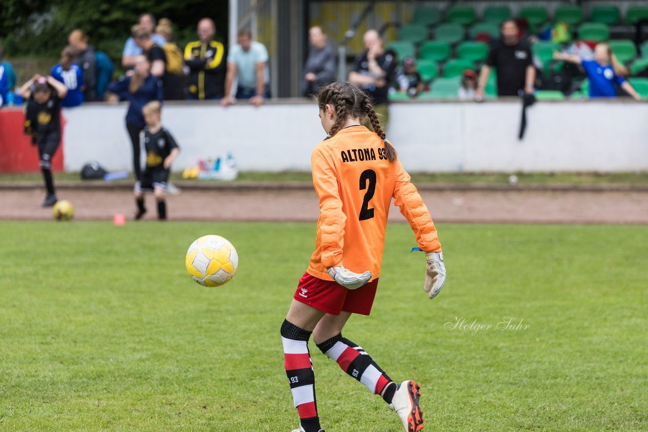 Bild 689 - Loewinnen Cup
